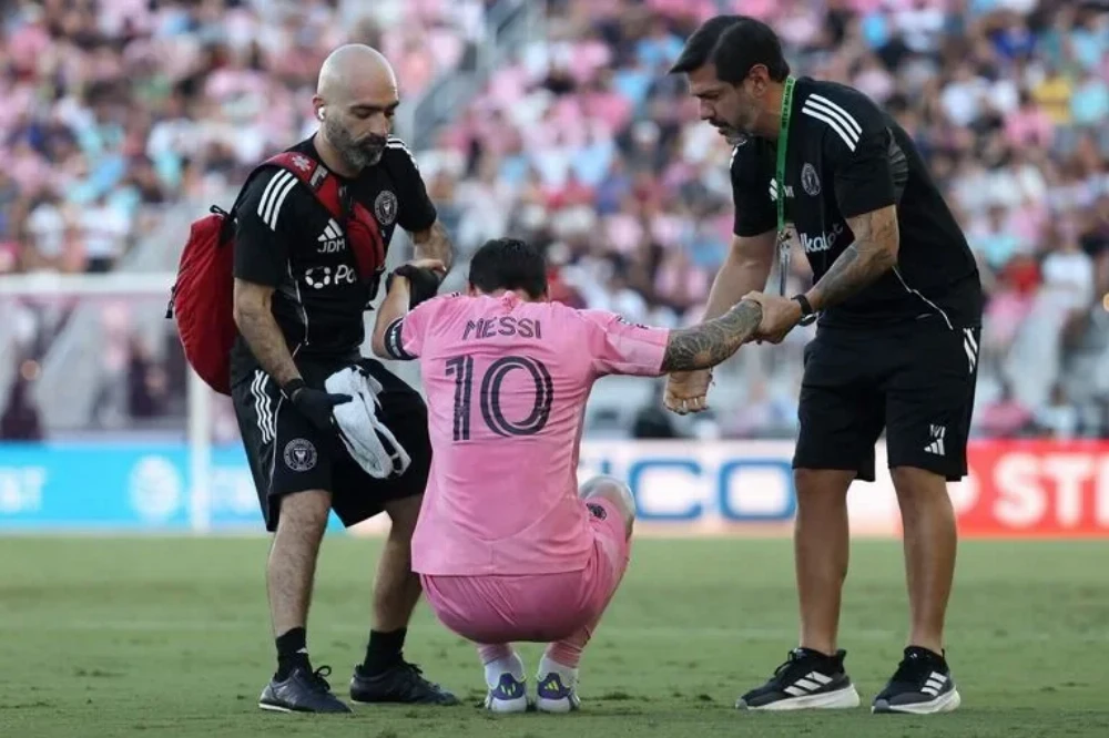 Confirman la lesión de Messi que no estará en los próximos partidos del Inter