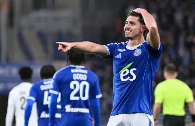 Mientras sueña con el fichaje de Julián Álvarez, Barcelona sumó a otro goleador argentino a su radar