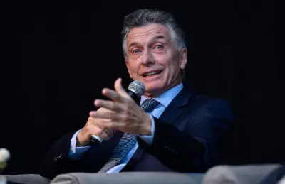 Mauricio Macri pidió que el Gobierno llame al diálogo después de las elecciones y Santiago Caputo lo respaldó