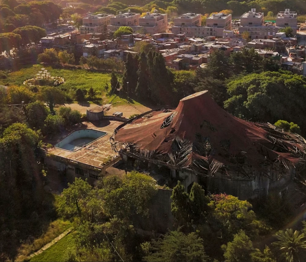La Ciudad Deportiva de Boca, el faraónico proyecto que casi quiebra al club y terminó en ruinas