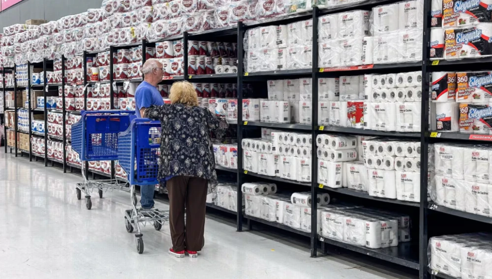 La suba de los alimentos le pone un piso a la inflación de septiembre y complica el objetivo del Gobierno