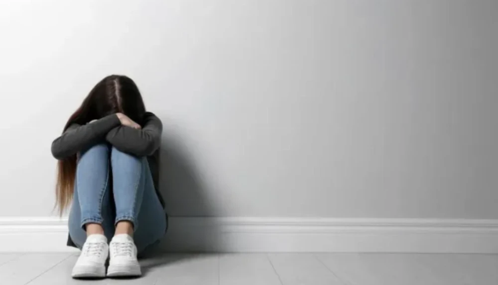 Piden una línea de prevención y asistencia ante el riesgo suicida en CABA