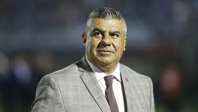 Causa por enriquecimiento: la fiscalía investiga giros de la FIFA y Camioneros a Tapia